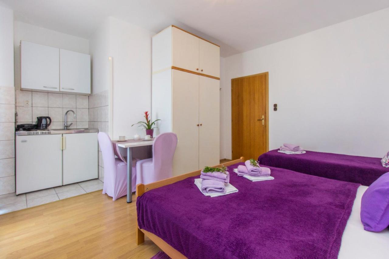 Dalmati house Hotel Brodarica  Kültér fotó